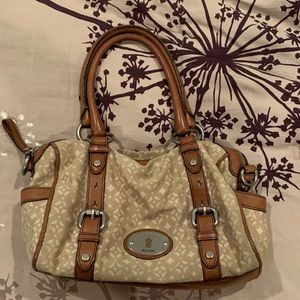 Fossil purse